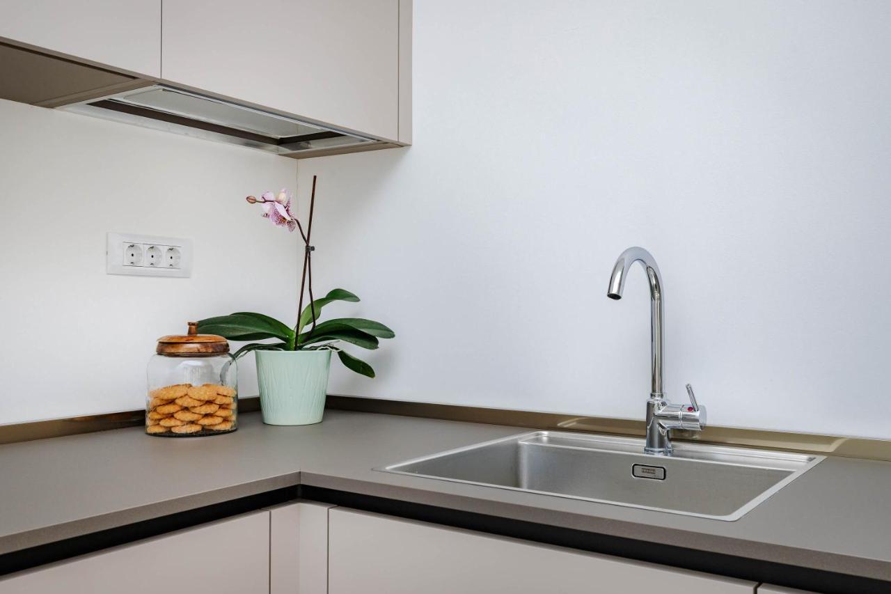 Apartment Klara クルク エクステリア 写真